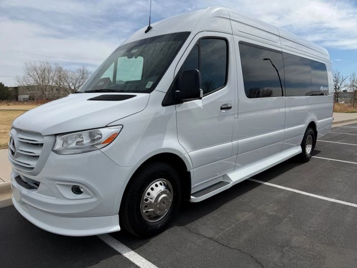 White Mercedes Sprinter – Boulder limo service